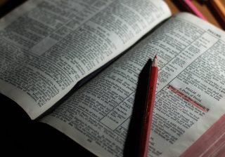 Doit-on croire à la trinité  ?